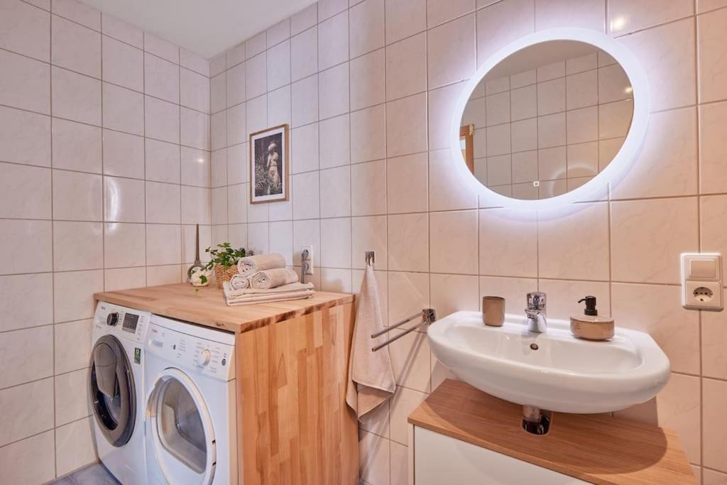 Mona - Idyllisches Oertchen Apartment Buchen  Bagian luar foto